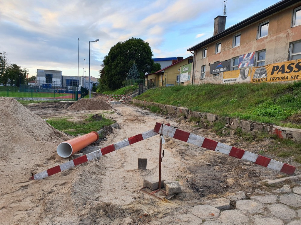 Hrubieszów: Przebudowa Żeromskiego i drogi dojazdowej do basenu - ZDJĘCIA