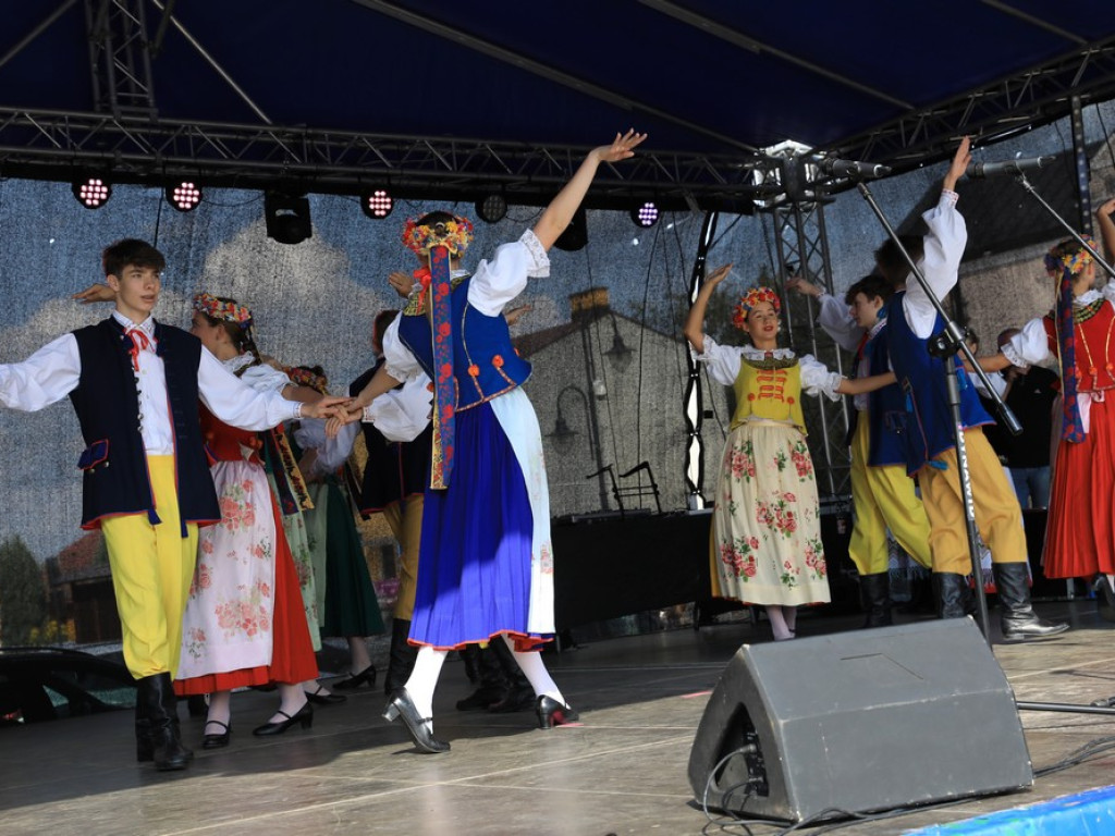 Hrubieszów: Wspomnienie lata - festyn na Rynku - ZDJĘCIA