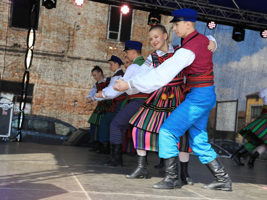 Hrubieszów: Wspomnienie lata - festyn na Rynku - ZDJĘCIA