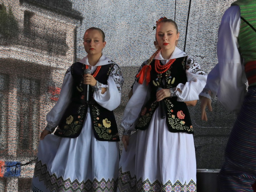 Hrubieszów: Wspomnienie lata - festyn na Rynku - ZDJĘCIA