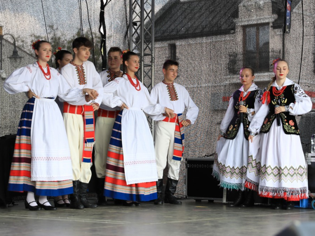 Hrubieszów: Wspomnienie lata - festyn na Rynku - ZDJĘCIA