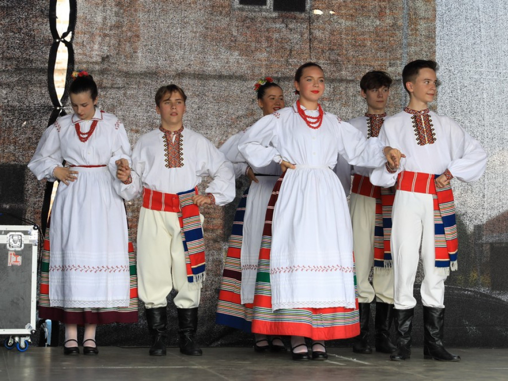 Hrubieszów: Wspomnienie lata - festyn na Rynku - ZDJĘCIA