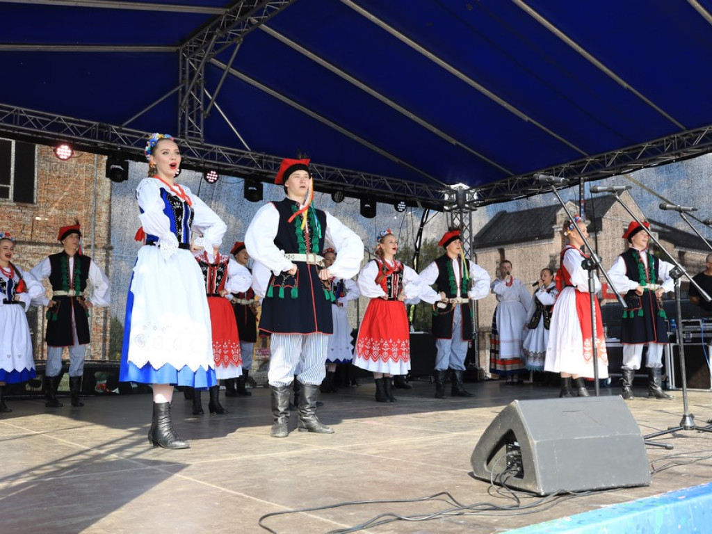 Hrubieszów: Wspomnienie lata - festyn na Rynku - ZDJĘCIA