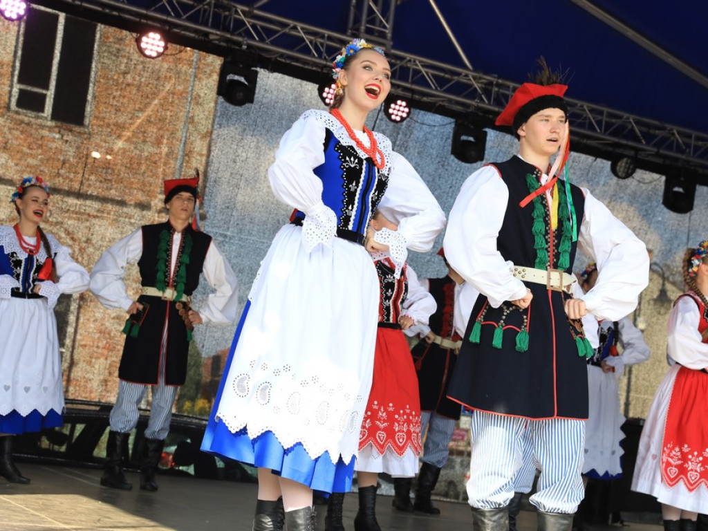 Hrubieszów: Wspomnienie lata - festyn na Rynku - ZDJĘCIA