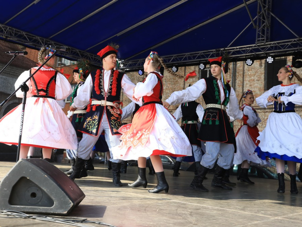 Hrubieszów: Wspomnienie lata - festyn na Rynku - ZDJĘCIA
