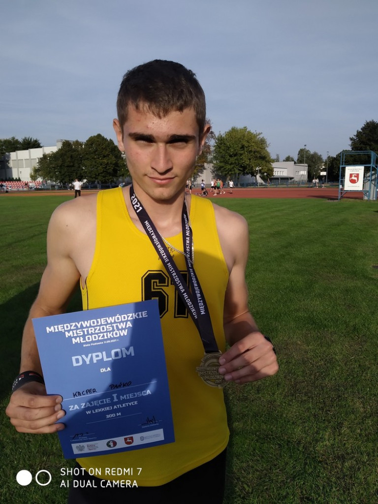 4 medale w lekkoatletycznych Międzywojewódzkich Mistrzostwach Młodzików - ZDJĘCIA