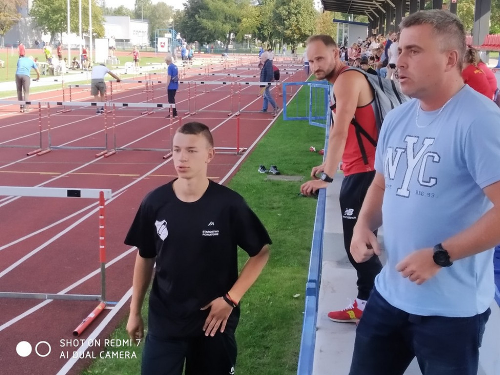 4 medale w lekkoatletycznych Międzywojewódzkich Mistrzostwach Młodzików - ZDJĘCIA