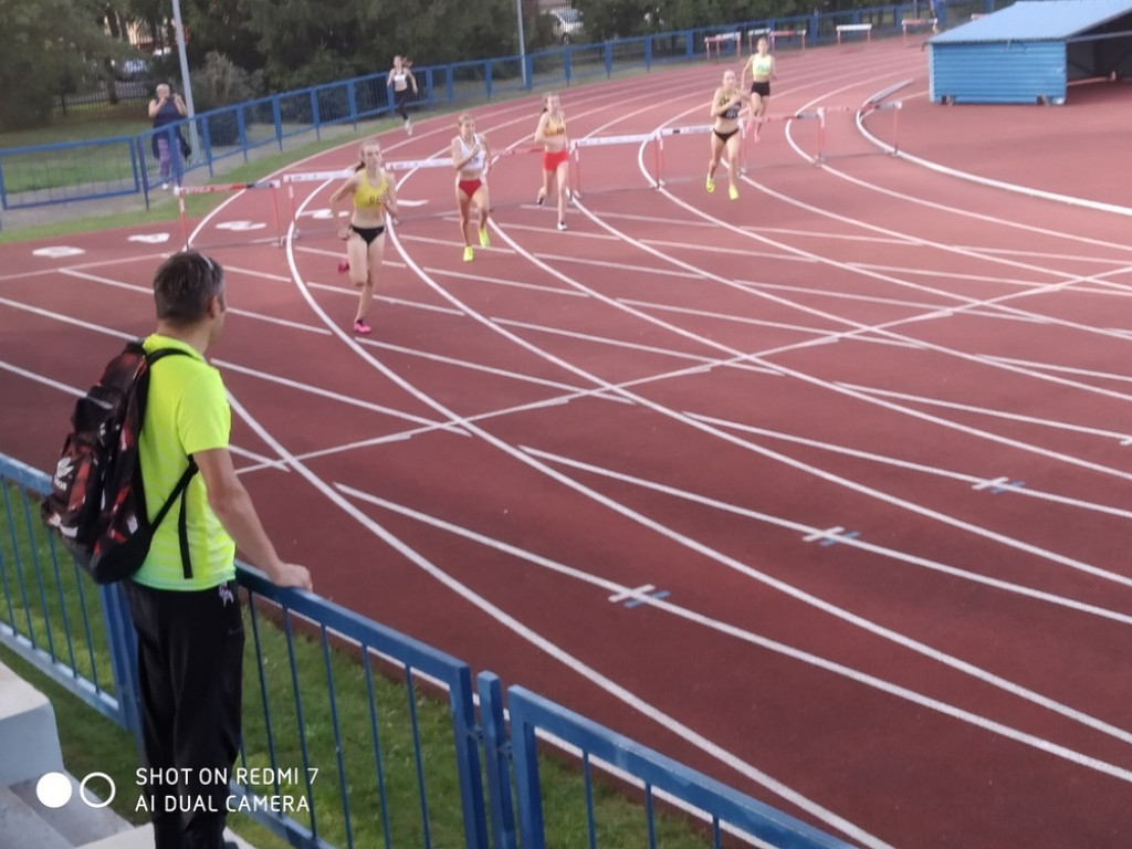4 medale w lekkoatletycznych Międzywojewódzkich Mistrzostwach Młodzików - ZDJĘCIA