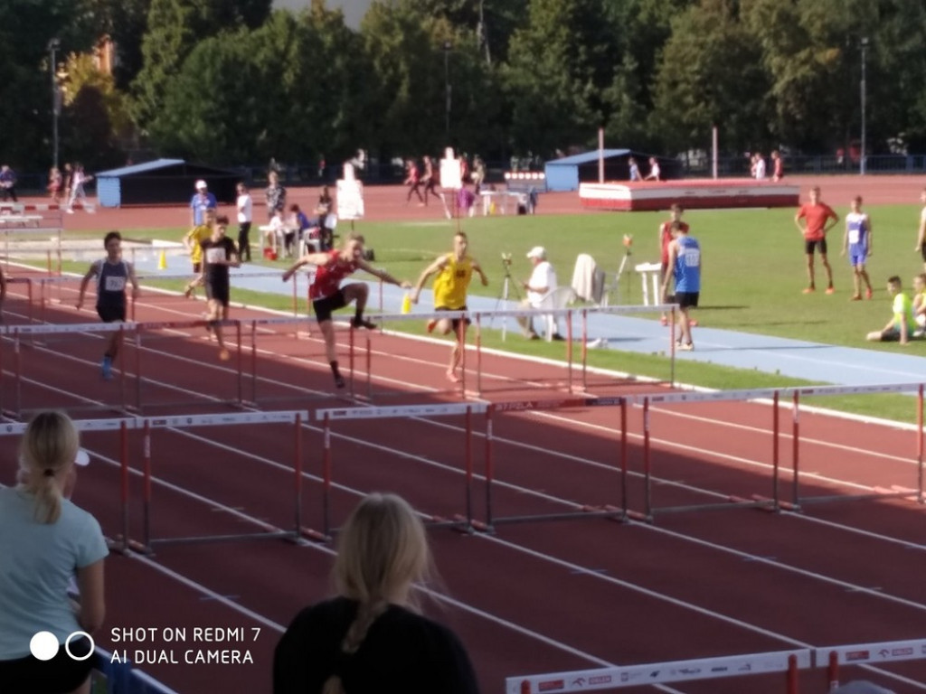 4 medale w lekkoatletycznych Międzywojewódzkich Mistrzostwach Młodzików - ZDJĘCIA