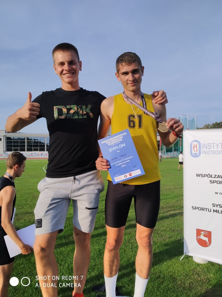 4 medale w lekkoatletycznych Międzywojewódzkich Mistrzostwach Młodzików - ZDJĘCIA