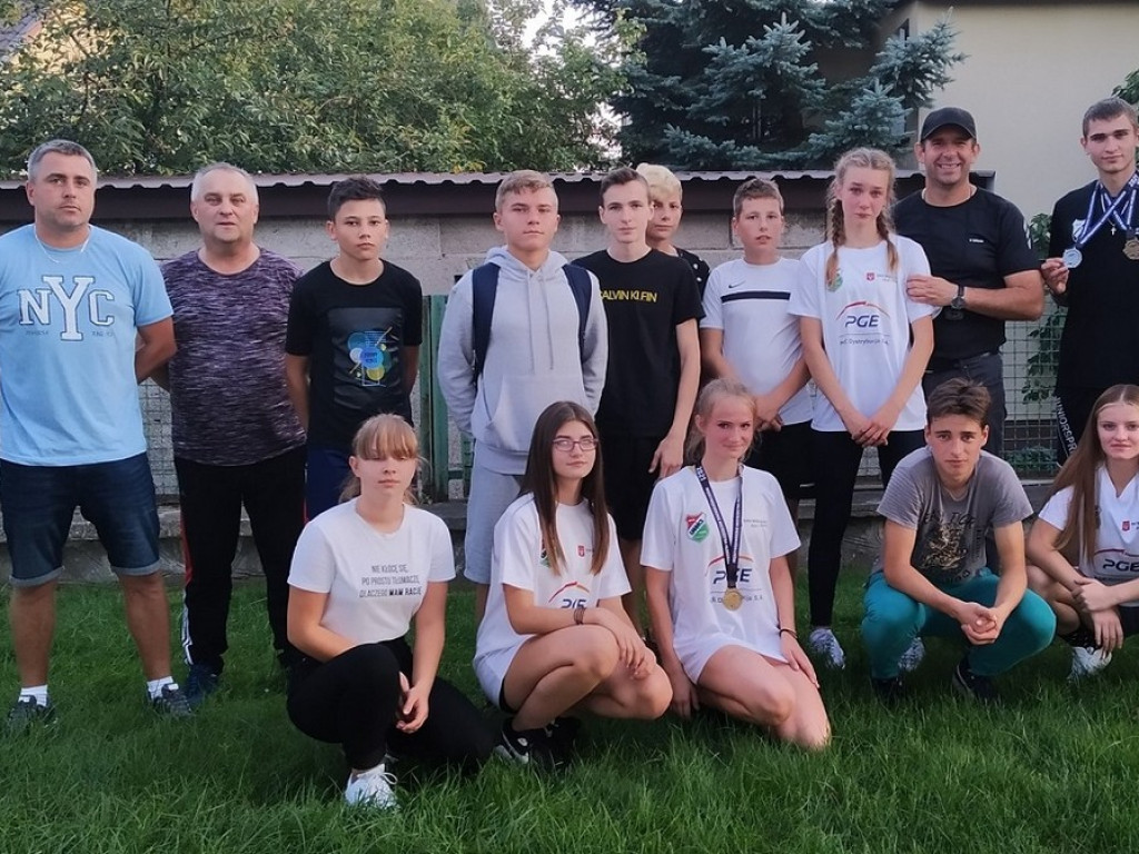 4 medale w lekkoatletycznych Międzywojewódzkich Mistrzostwach Młodzików - ZDJĘCIA