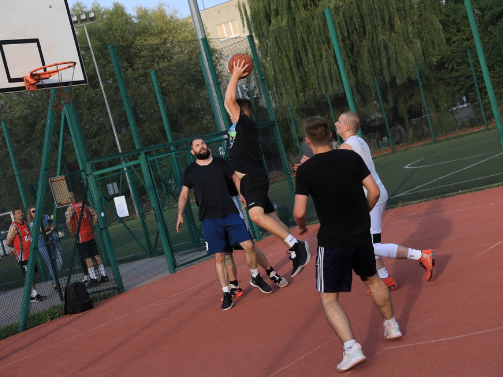 Zajazd orlikowym mistrzem streetballa 3x3 - ZDJĘCIA