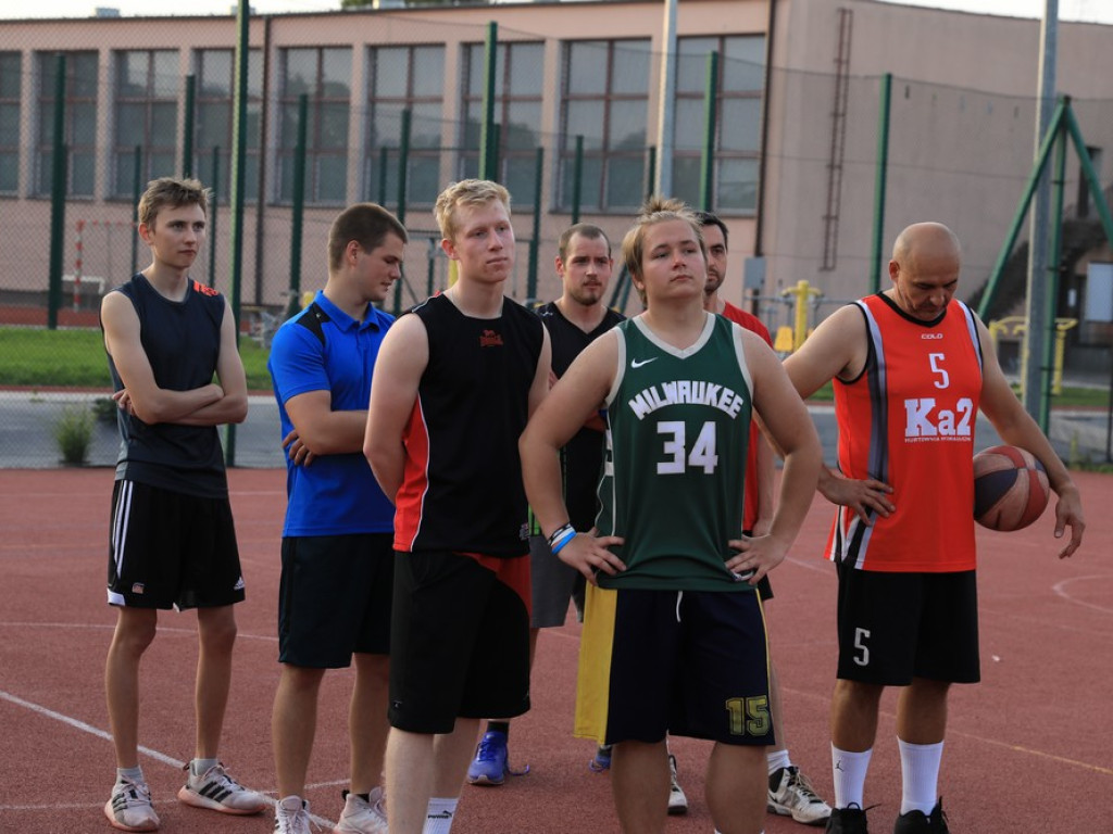 Zajazd orlikowym mistrzem streetballa 3x3 - ZDJĘCIA