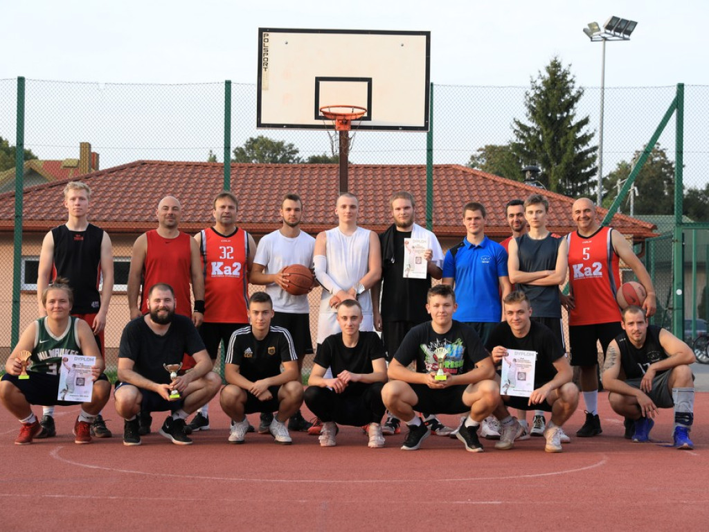 Zajazd orlikowym mistrzem streetballa 3x3 - ZDJĘCIA