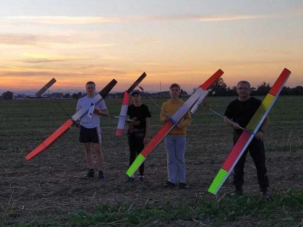 Hrubieszowscy modelarze tuż za podium na Mistrzostwach Polski - ZDJĘCIA