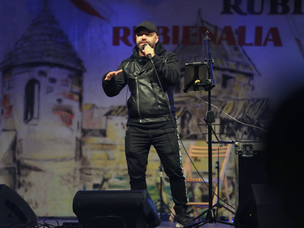 Hrubieszów: Koncert Marka Piekarczyka i Mariusza Telickiego - ZDJĘCIA