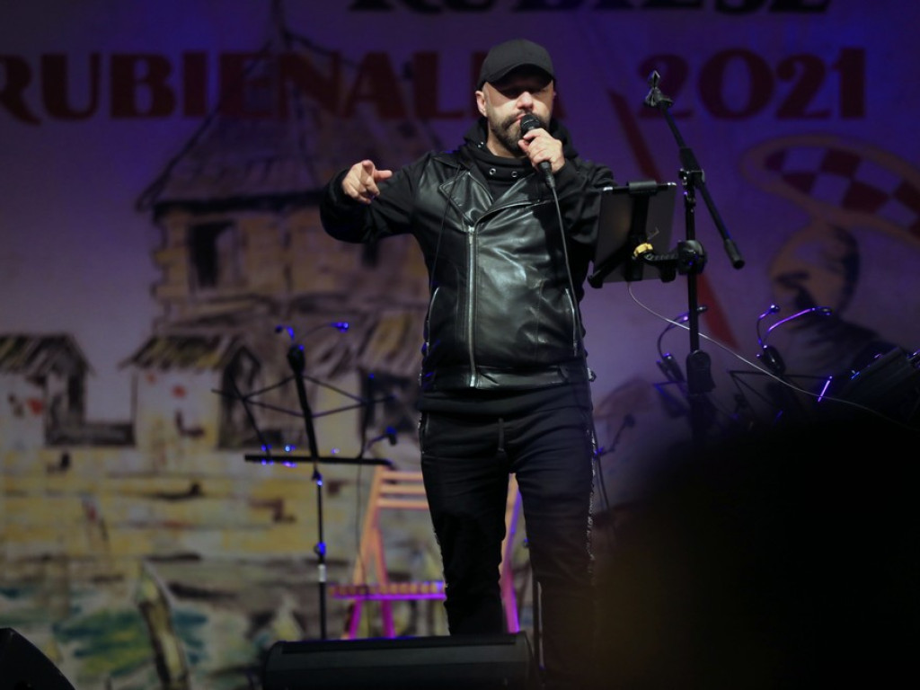 Hrubieszów: Koncert Marka Piekarczyka i Mariusza Telickiego - ZDJĘCIA