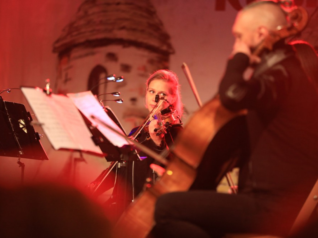 Hrubieszów: Koncert Marka Piekarczyka i Mariusza Telickiego - ZDJĘCIA