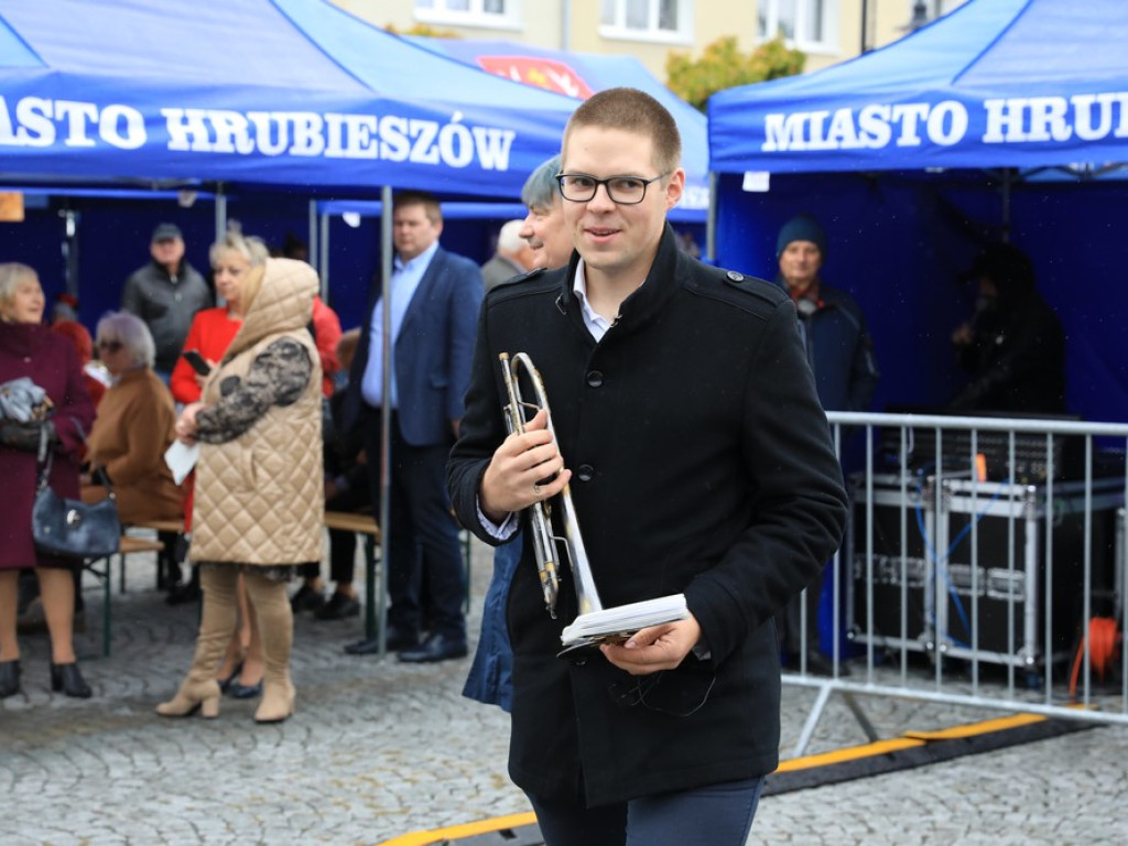 Hrubieszów ma hejnał! Wmurowano kapsułę czasu - ZDJĘCIA, WIDEO