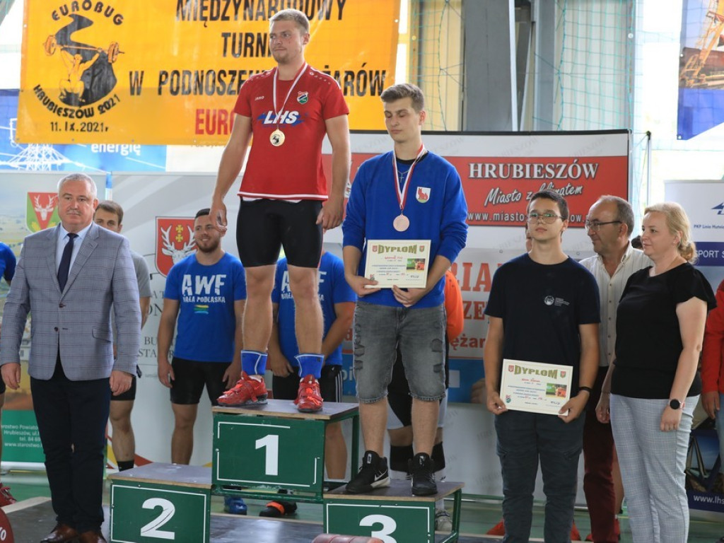 W Hrubieszowie dźwigali ciężary w ramach Euro - Bugu i ku pamięci Trenera! - ZDJĘCIA