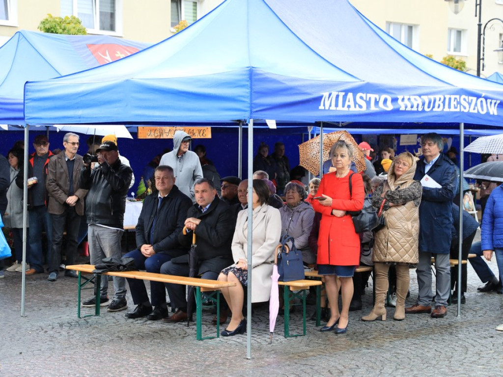 Hrubieszów ma hejnał! Wmurowano kapsułę czasu - ZDJĘCIA, WIDEO