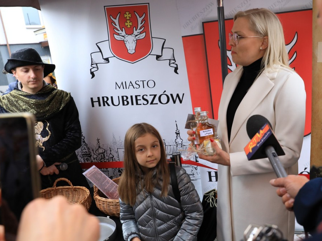 Hrubieszów ma hejnał! Wmurowano kapsułę czasu - ZDJĘCIA, WIDEO
