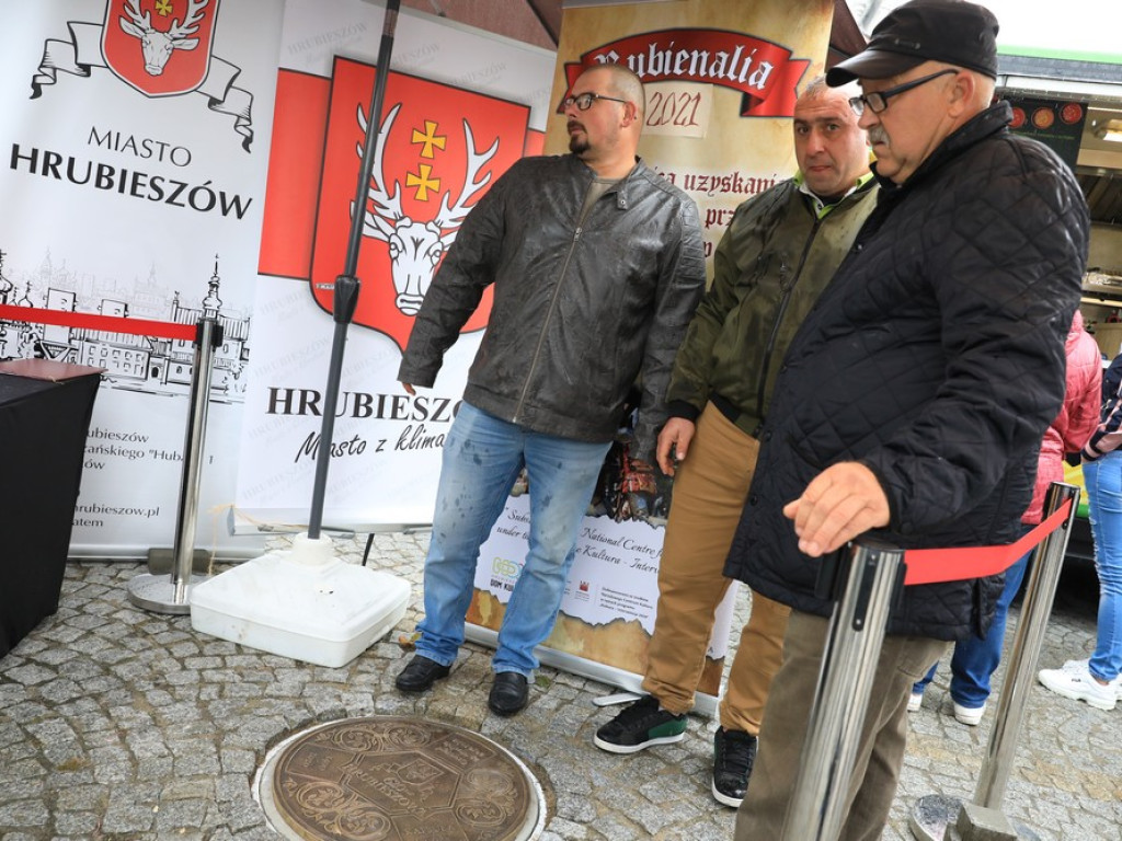 Hrubieszów ma hejnał! Wmurowano kapsułę czasu - ZDJĘCIA, WIDEO