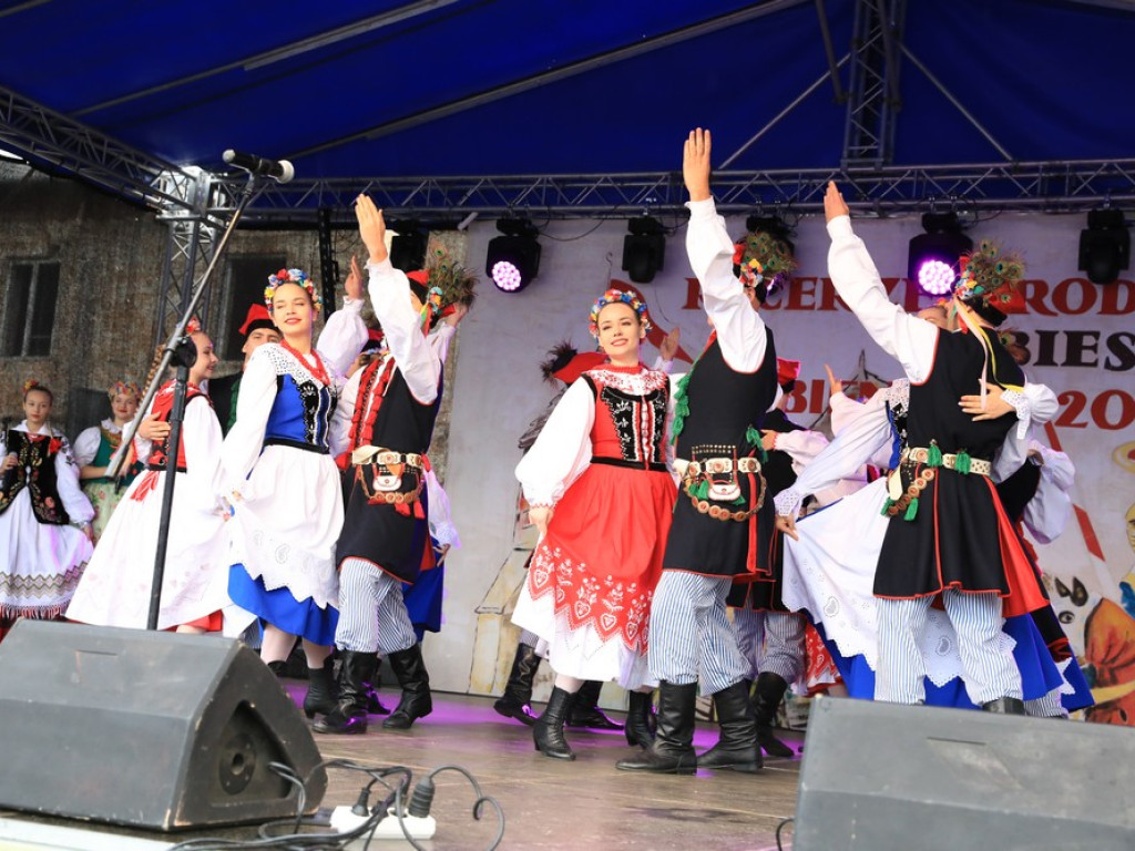 Hrubieszów ma hejnał! Wmurowano kapsułę czasu - ZDJĘCIA, WIDEO