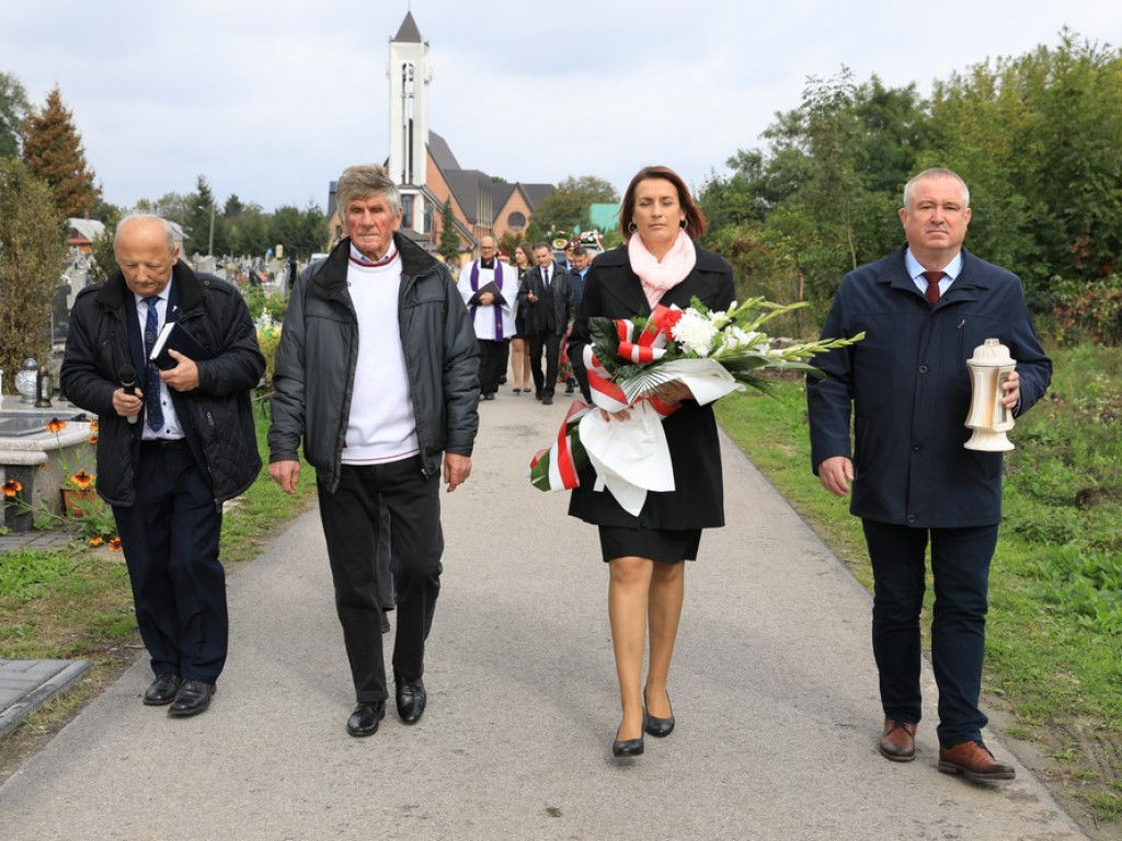 Hrubieszowskie obchody Dnia Spadochroniarza - ZDJĘCIA