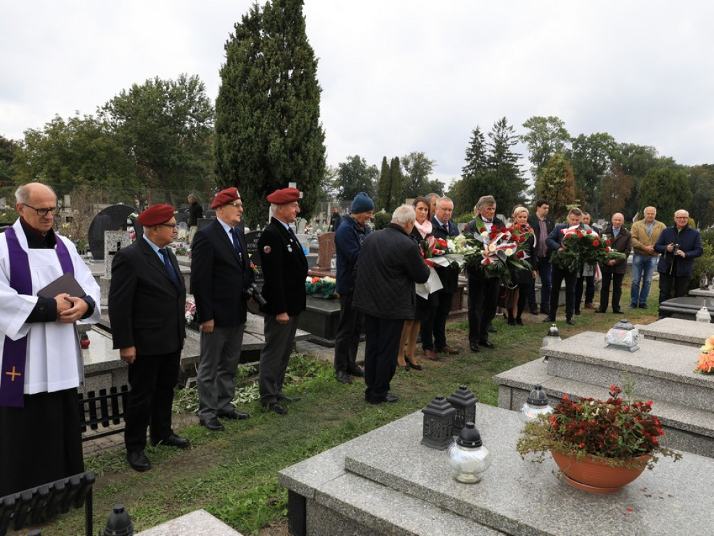 Hrubieszowskie obchody Dnia Spadochroniarza - ZDJĘCIA