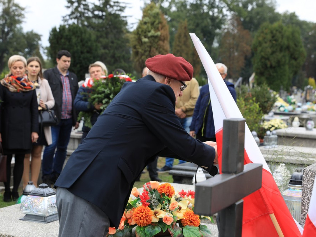 Hrubieszowskie obchody Dnia Spadochroniarza - ZDJĘCIA