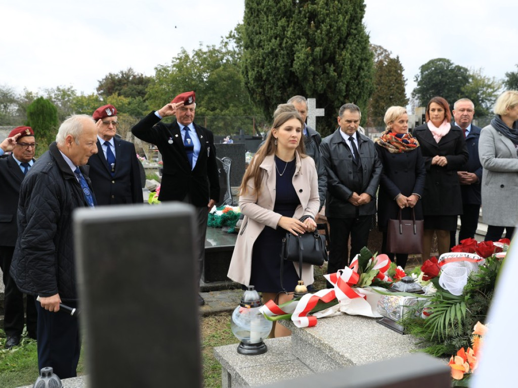 Hrubieszowskie obchody Dnia Spadochroniarza - ZDJĘCIA