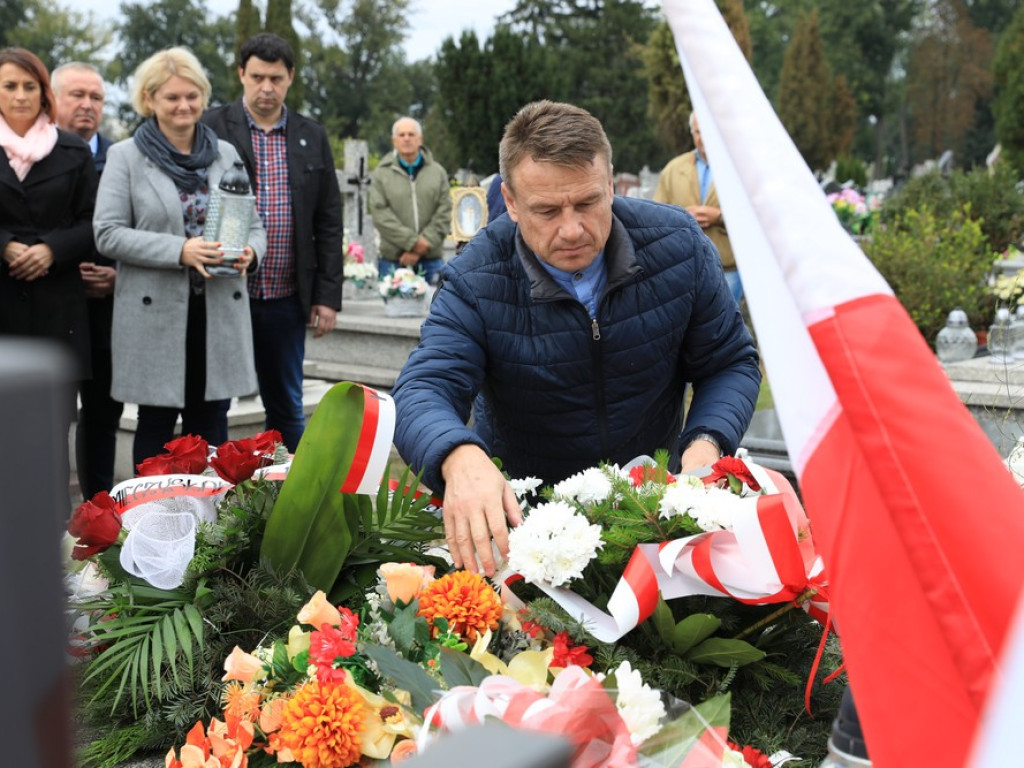 Hrubieszowskie obchody Dnia Spadochroniarza - ZDJĘCIA