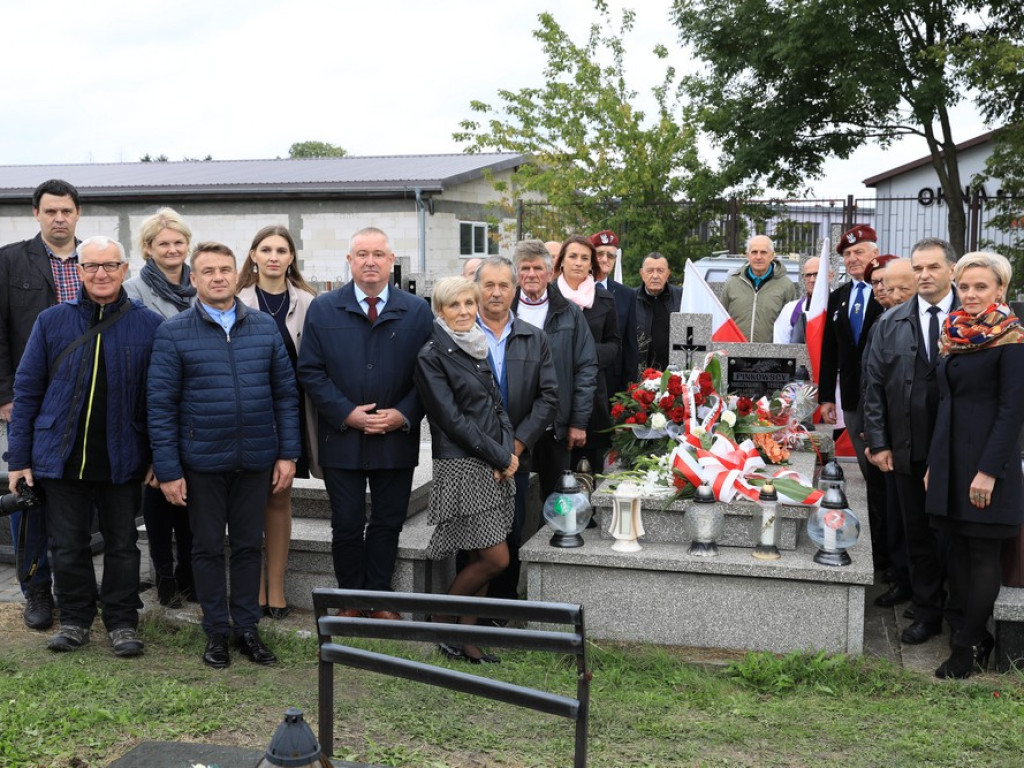 Hrubieszowskie obchody Dnia Spadochroniarza - ZDJĘCIA