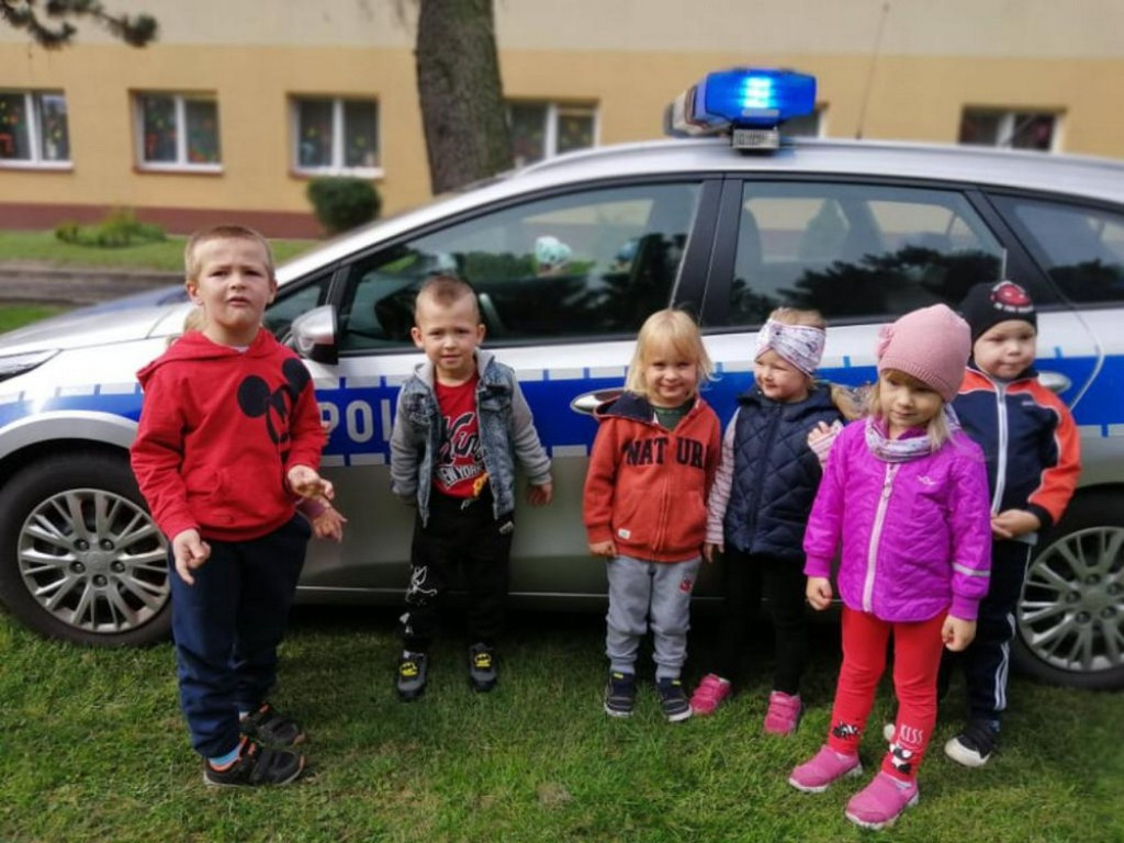 Hrubieszów: Policjanci z wizytą u przedszkolaków - ZDJĘCIA