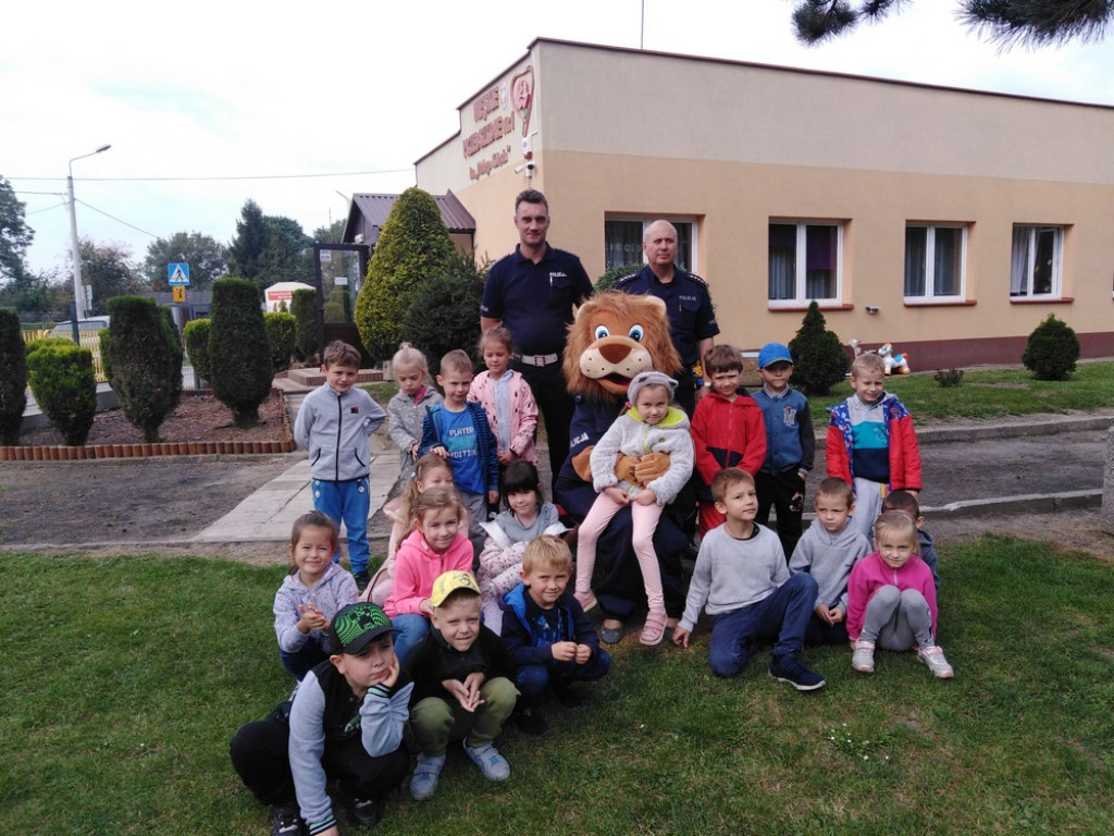 Hrubieszów: Policjanci z wizytą u przedszkolaków - ZDJĘCIA