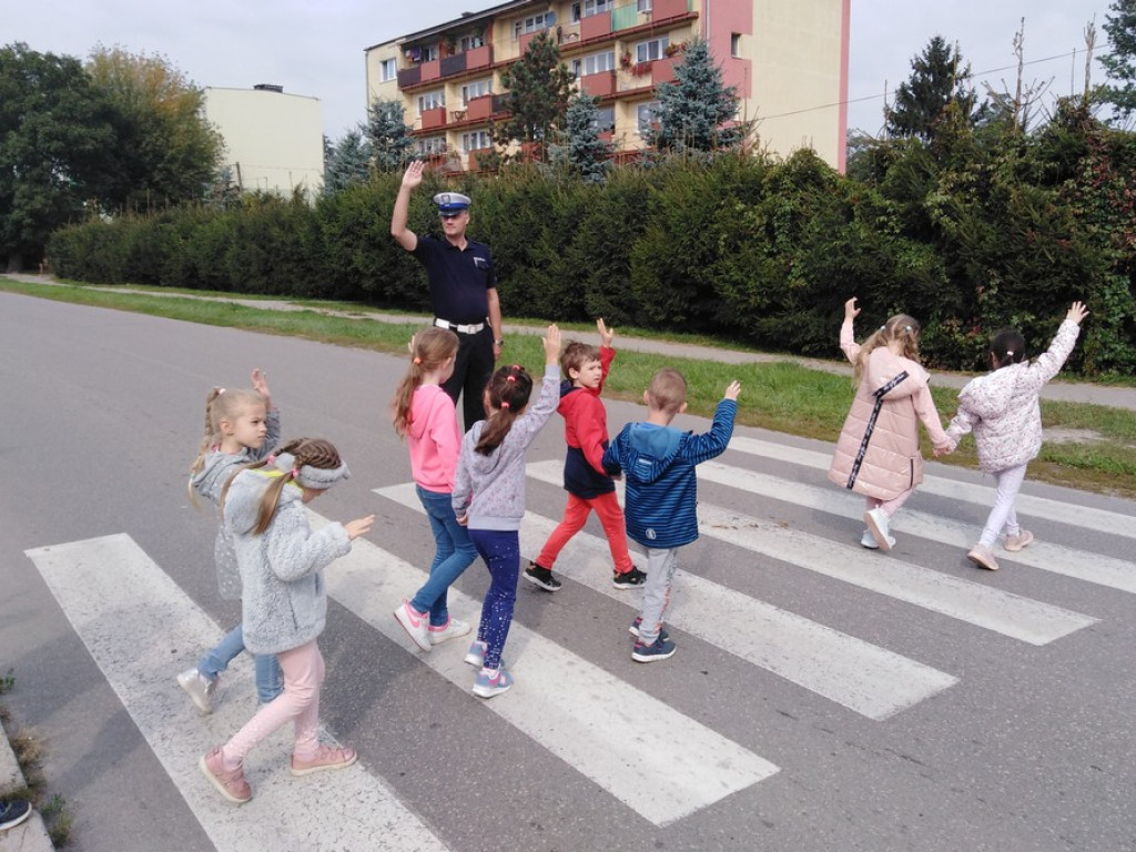 Hrubieszów: Policjanci z wizytą u przedszkolaków - ZDJĘCIA
