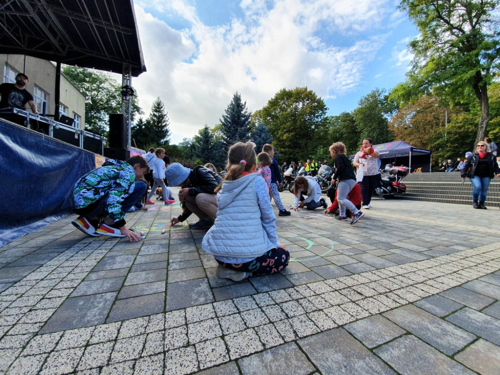 Hrubieszów: Trwa piknik SzczepimySię - ZDJĘCIA
