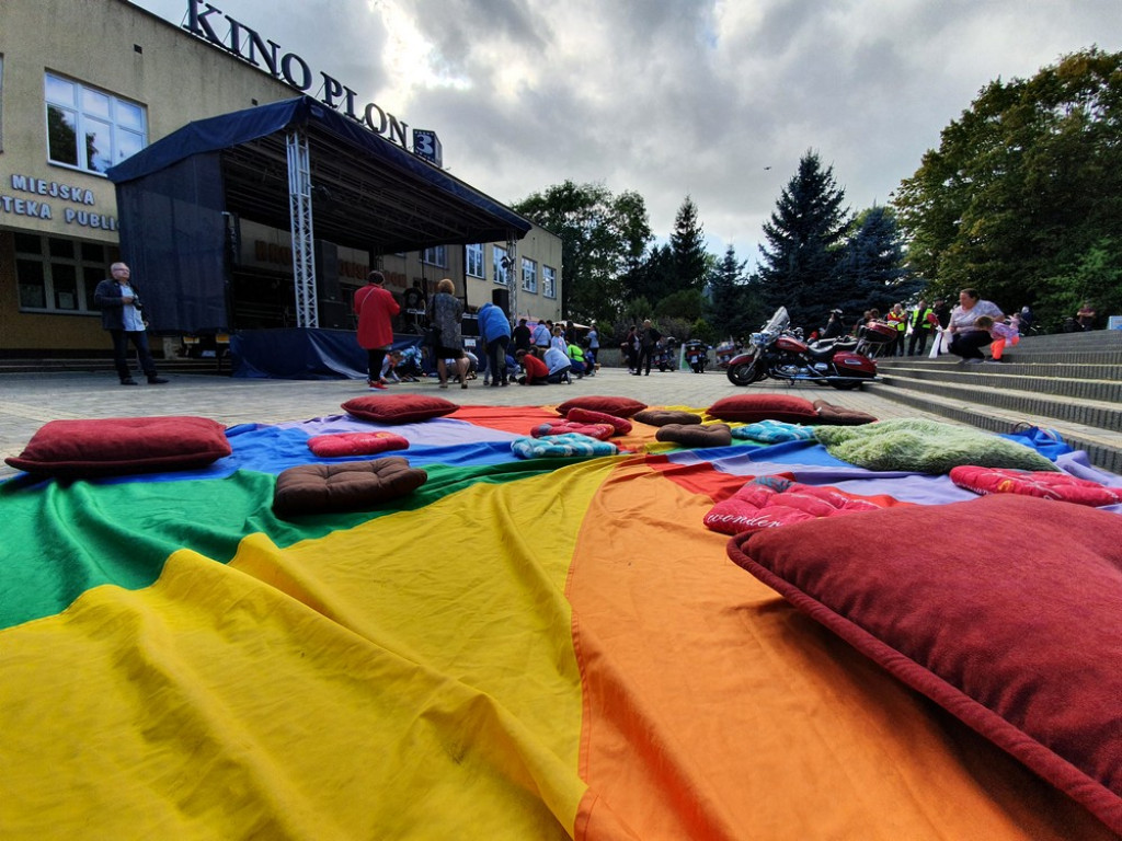 Hrubieszów: Trwa piknik SzczepimySię - ZDJĘCIA