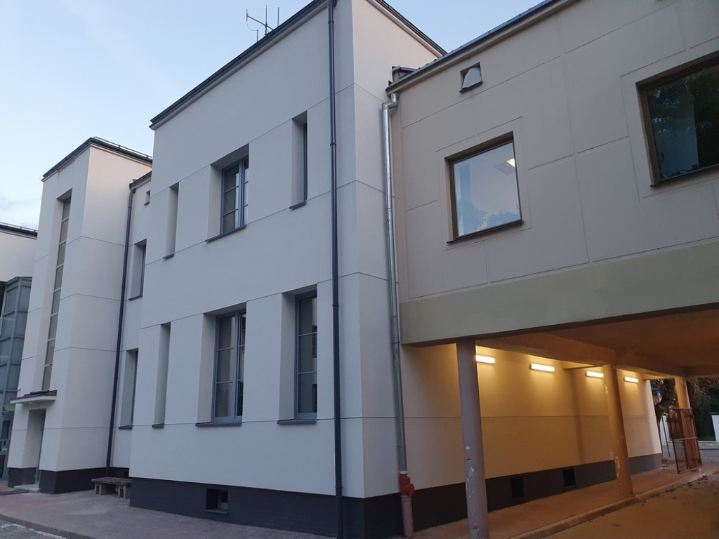 Hrubieszów: Budynek Urzędu Miasta po remoncie - ZDJĘCIA