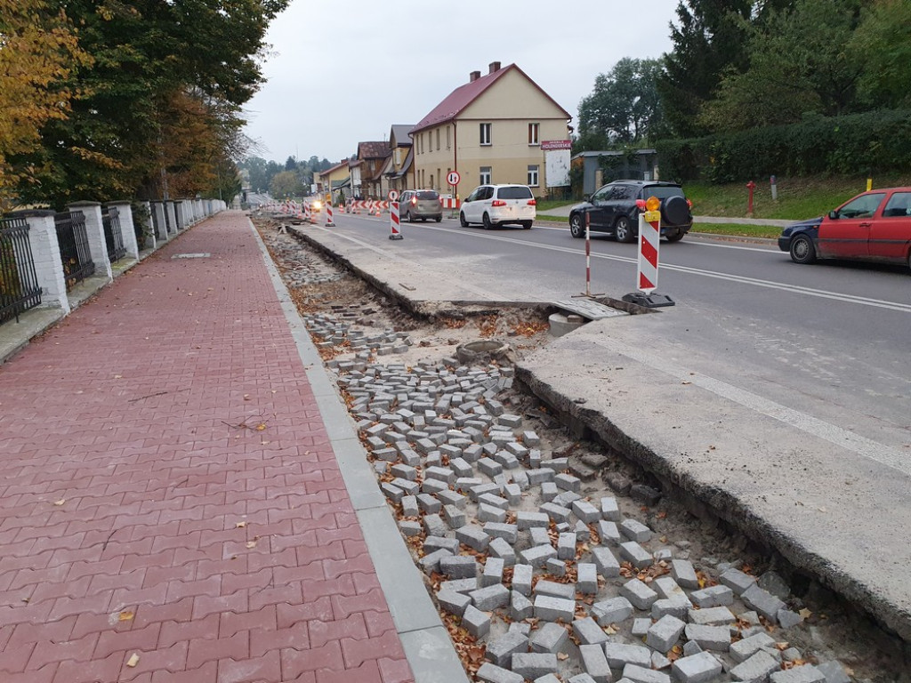 Hrubieszów: Budowa basenu i parkingów - ZDJĘCIA