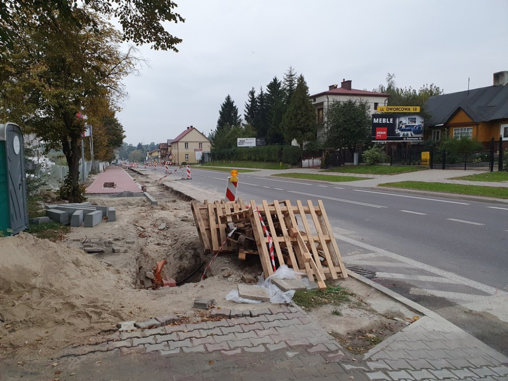 Hrubieszów: Budowa basenu i parkingów - ZDJĘCIA
