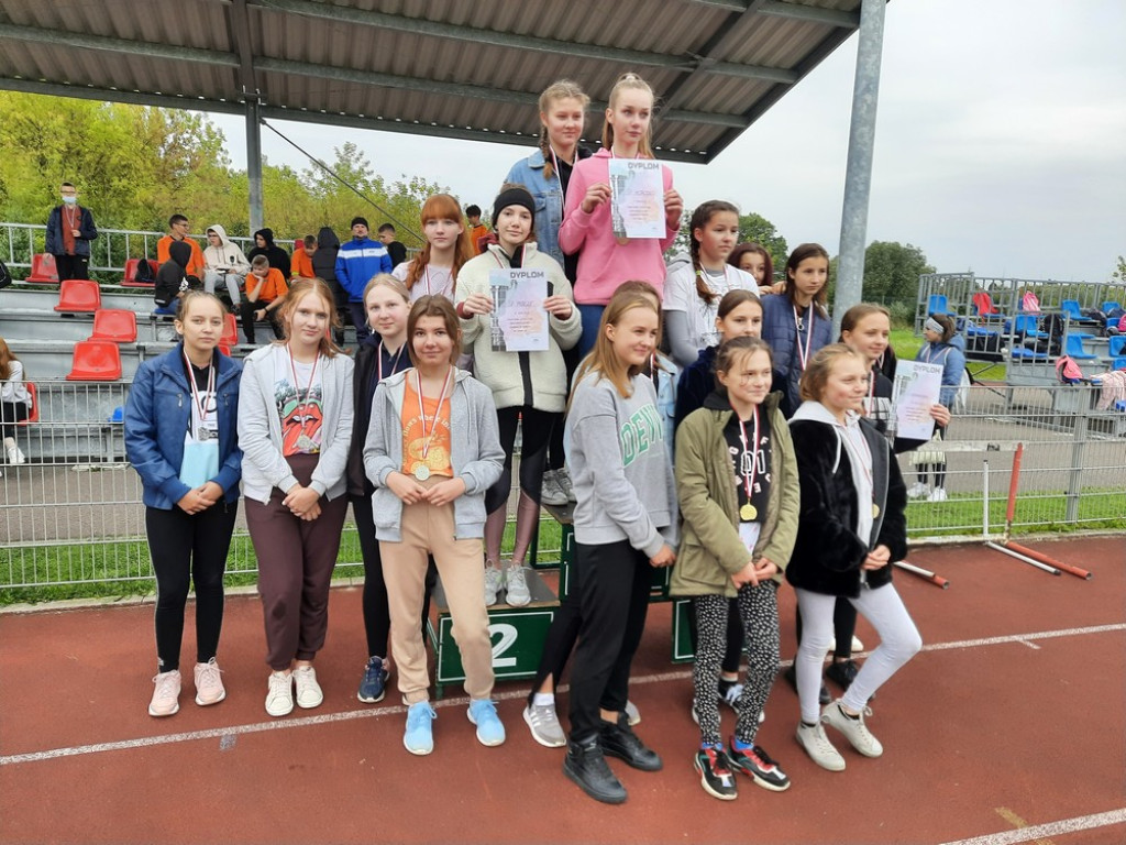 Sukces PSP w Mirczu w biegach. Wszystkie drużyny awansowały do zawodów rejonowych - ZDJĘCIA
