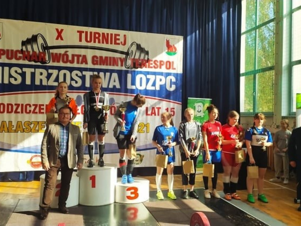 Podnoszenie ciężarów: Tak dźwigali, że do złota się dobrali! - ZDJĘCIA
