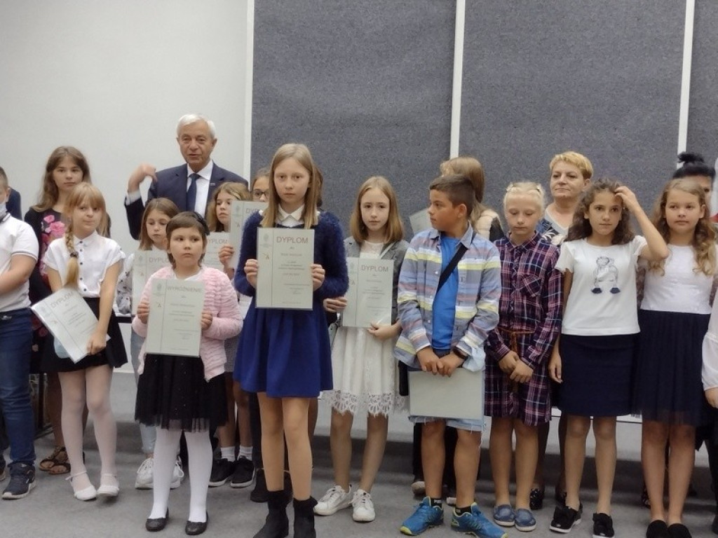 Uczennica Trójki wyróżniona - ZDJĘCIA