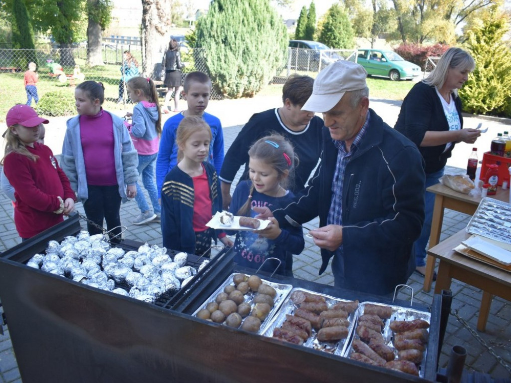 Święto Pieczonego Ziemniaka w Moniatyczach - ZDJĘCIA