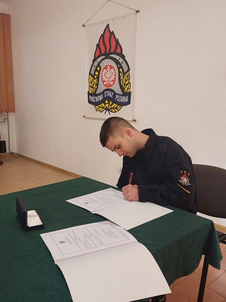 Hrubieszów: Uroczyste ślubowanie nowych strażaków - ZDJĘCIA