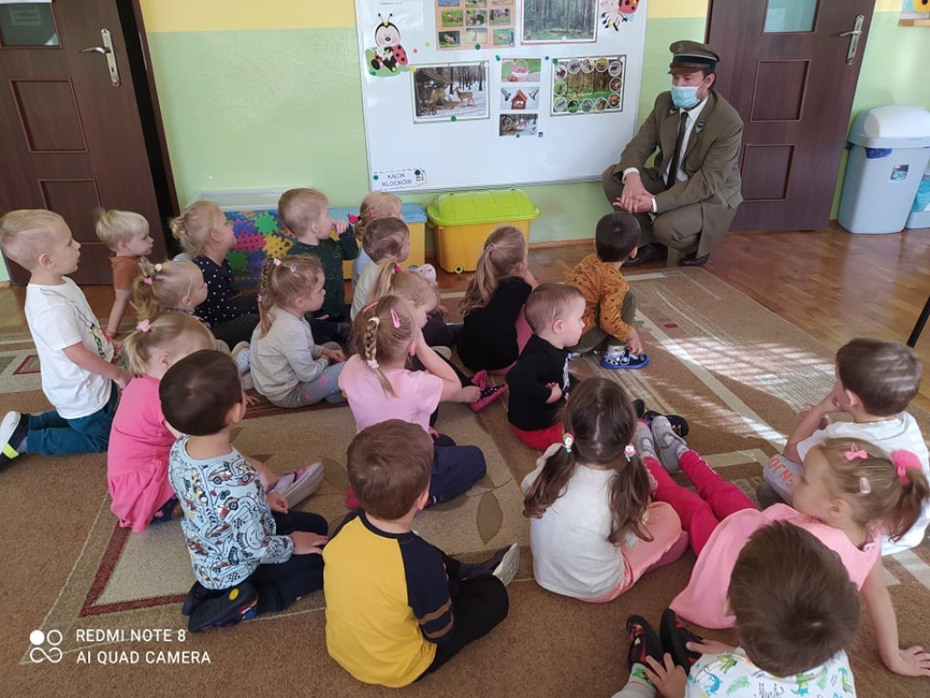 Hrubieszów: Przedszkolaki świętują Dzień Drzewa! - ZDJĘCIA