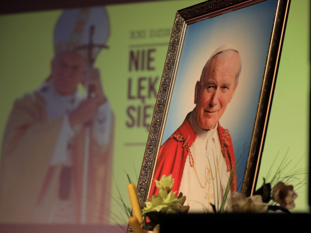 Hrubieszów uczcił Dzień Papieski (ZDJĘCIA)