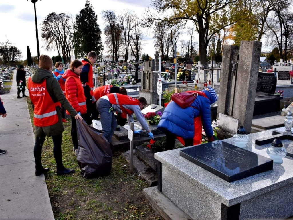 Hrubieszów: Pamięć o tych, co odeszli (ZDJĘCIA)